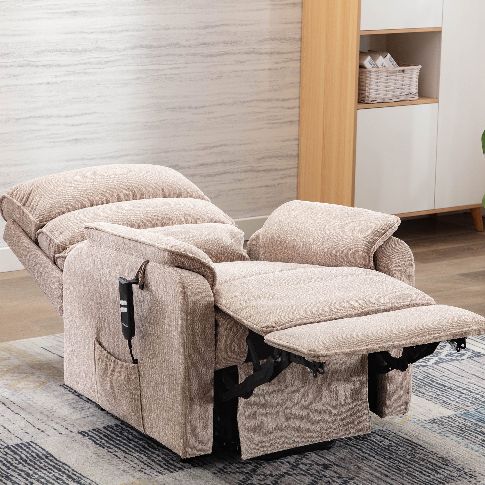 The Bassett Dual Motor - Luxury Riser Recliner