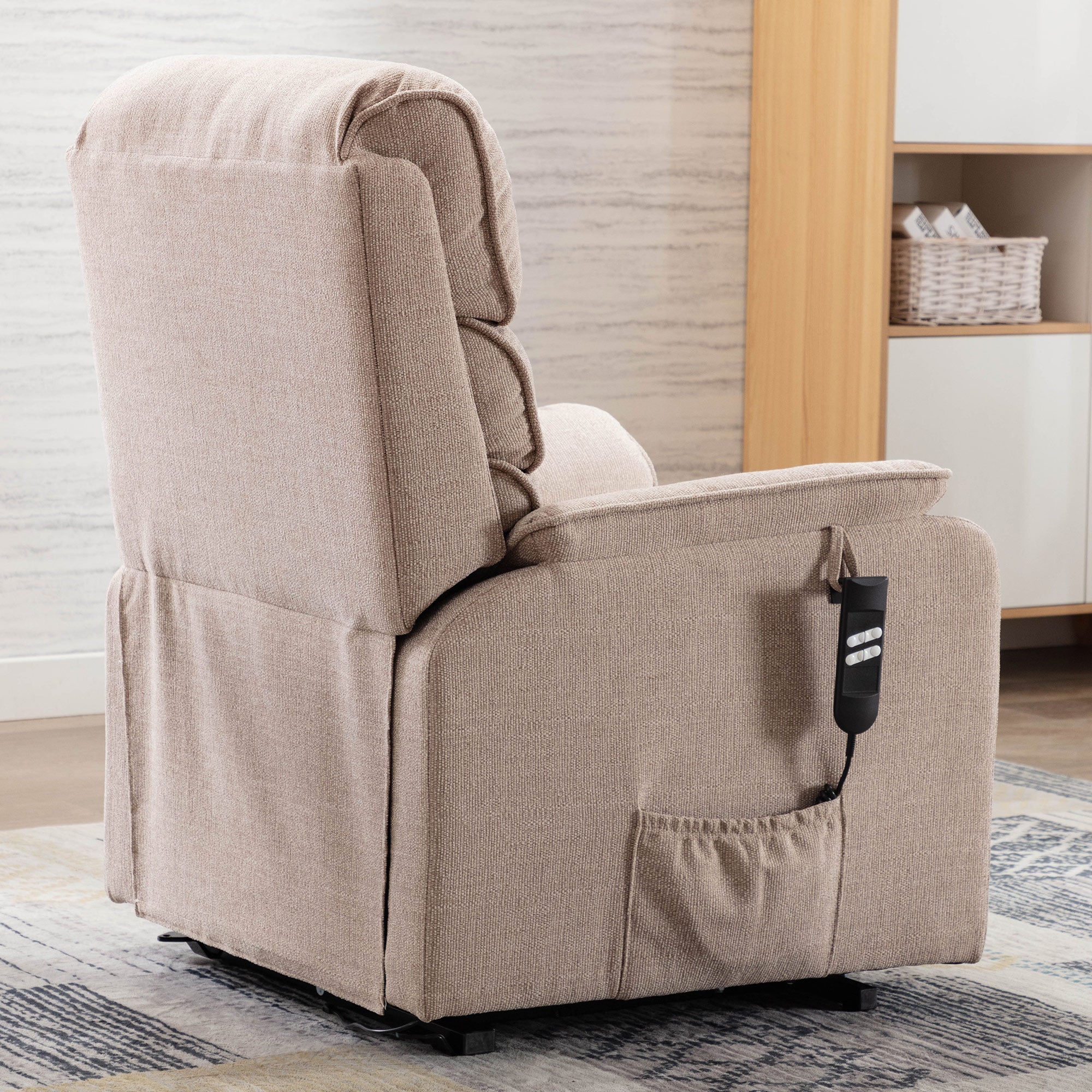 The Bassett Dual Motor - Luxury Riser Recliner
