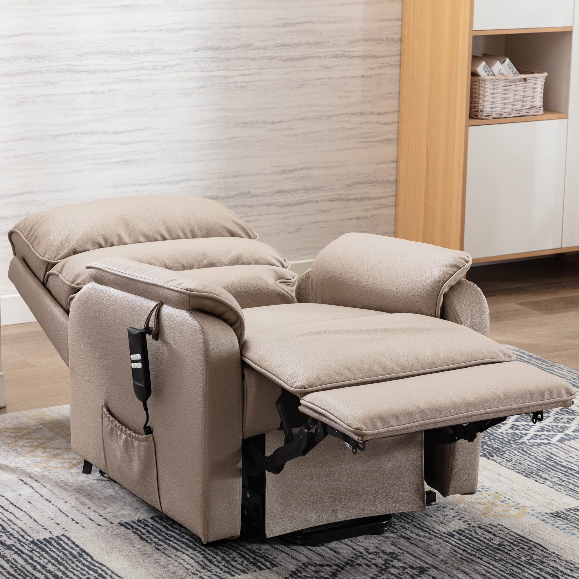 The Bassett Dual Motor - Luxury Riser Recliner