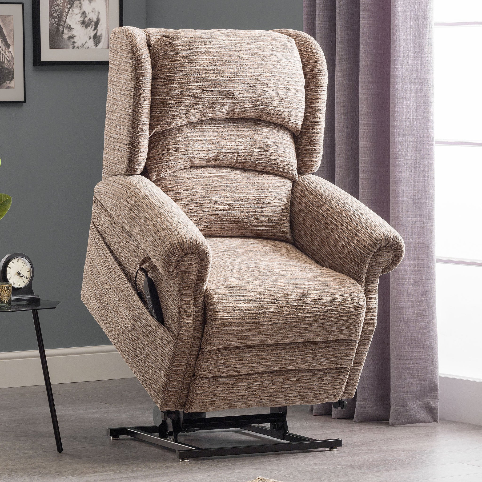 The Dorchester Express - Premier British Riser Recliner Chair